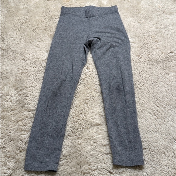 6/7 T Kids Pajamas Set with Bat Logo - Black, Yellow, Blue Grey leggings - Picture 7 of 9